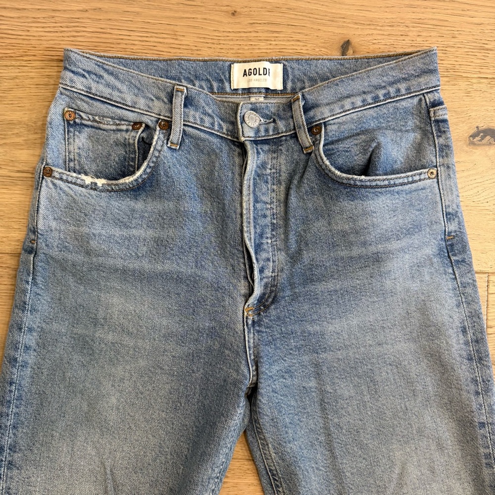Agolde Riley High Rise Straight Crop Distressed Jeans - Picture 7 of 13